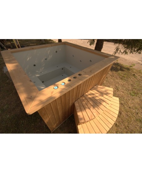 Deluxe hot tub 180x180 cm, square shape with thermowood trim
