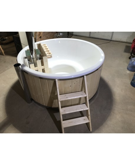 Wellness con stufa interna 4 - 5 posti Wellness con stufa interna 4 - 5 posti