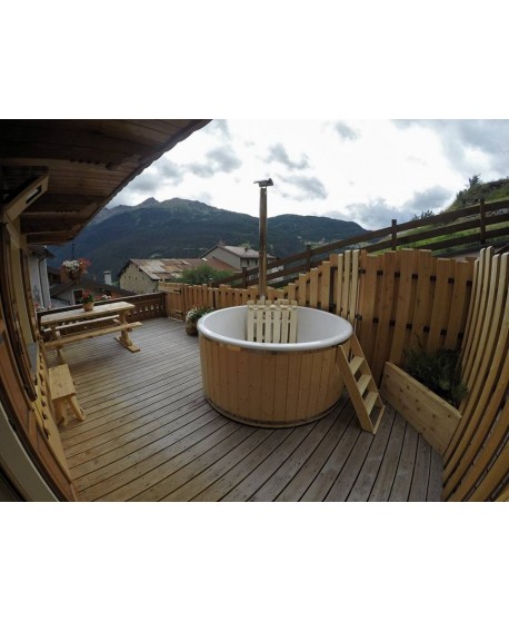 Wellness con stufa interna 4 - 5 posti Wellness con stufa interna 4 - 5 posti