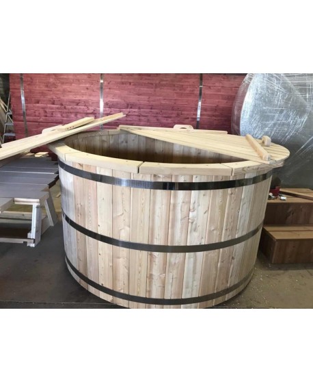 Hot Tub in legno 1.80 m. Larice+stufa Hot Tub in legno 1.80 m. Larice+stufa