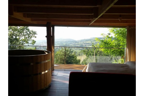 Hot Tub in legno 1.80 m. Larice+stufa Hot Tub in legno 1.80 m. Larice+stufa