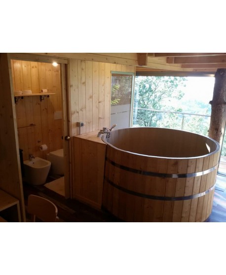 Hot Tub in legno 1.80 m. Larice+stufa Hot Tub in legno 1.80 m. Larice+stufa